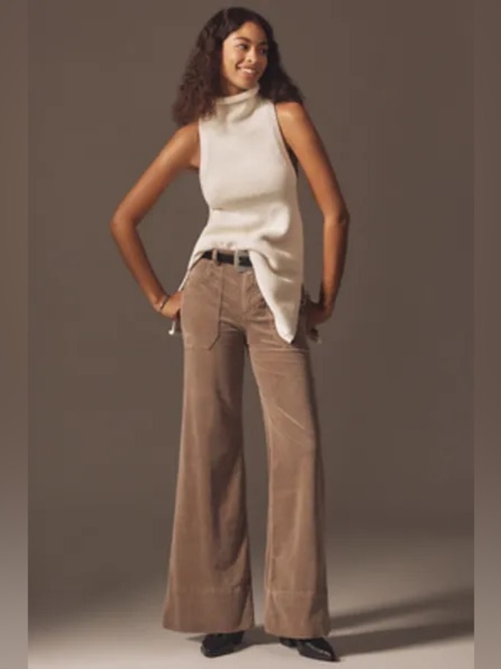 NWT Size 28 - Rylan Cotton High-Rise Flare Jeans Pilcro: Corduroy (US$ 148)